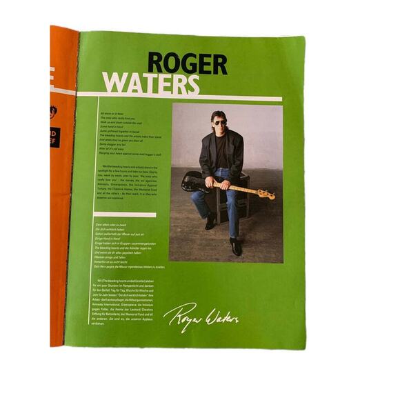 Roger Waters 1990 The Wall Concert Program Book Memorial Fund - Picture 4 of 7